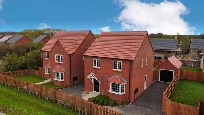 4 Bedroom Detached House For Sale In Oakley Road, Shepshed, Loughborough, LE12