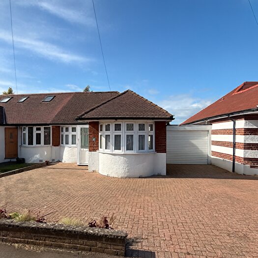 2 Bedroom Semi-Detached Bungalow For Sale In The Byway, Potters Bar, EN6