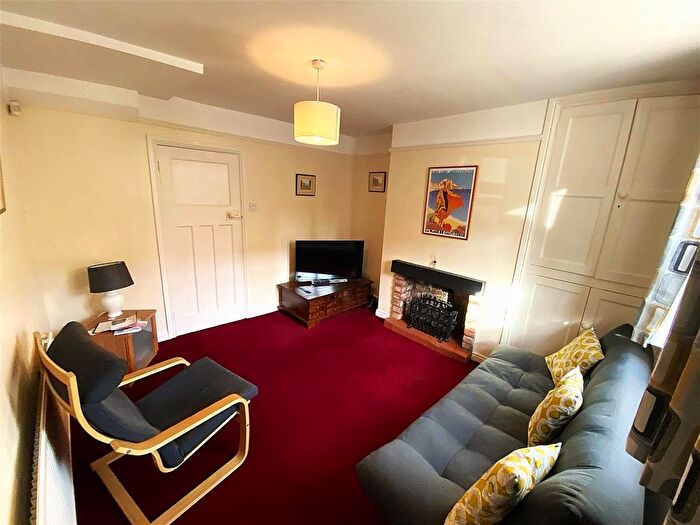 2 Bedroom Semi-Detached House To Rent In Main Road, Chester, CH4