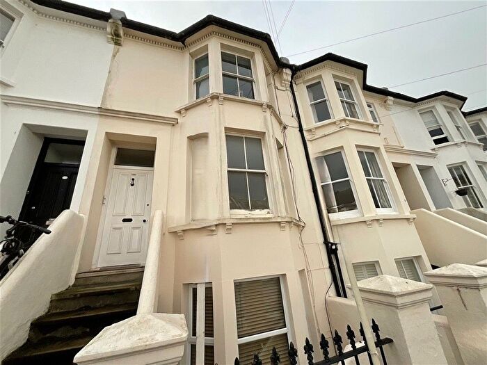Studio For Sale In Montgomery Street, Hove, East Sussex, BN3