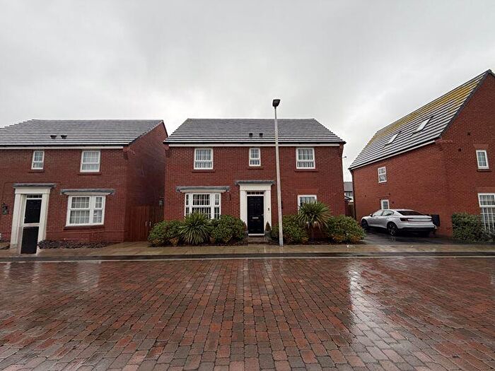 4 Bedroom Detached House To Rent In Golf Open - Langford Drive, Southport - Sleeps, PR8
