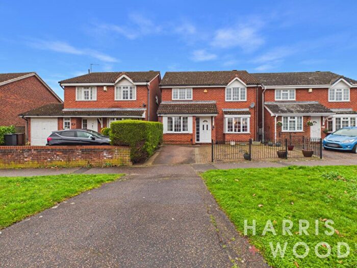 4 Bedroom Detached House For Sale In Mountbatten Drive, Colchester, Essex, CO2