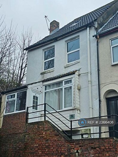3 Bedroom End Of Terrace House To Rent In Thanet Gardens, Folkestone, CT19