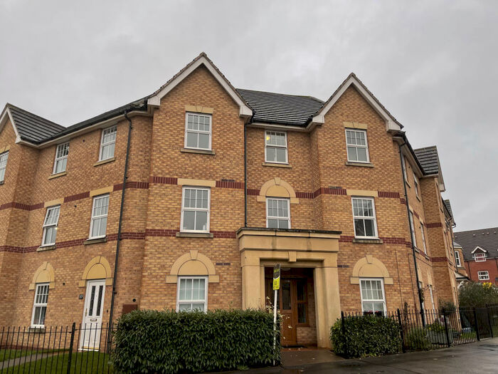 2 Bedroom Apartment To Rent In College Road, Nottingham, NG3