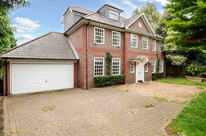 5 Bedroom Detached House To Rent In Westrow Road, Banister Park, Southampton, SO15
