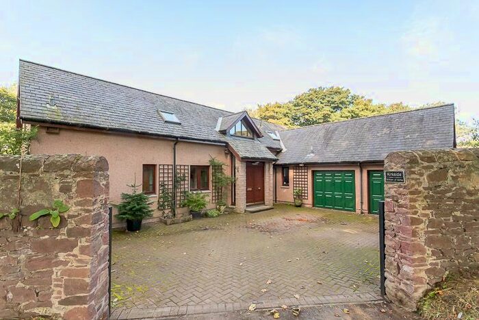 4 Bedroom Detached House For Sale In Kirkside, Kirkton Of Airlie, Kirriemuir, DD8