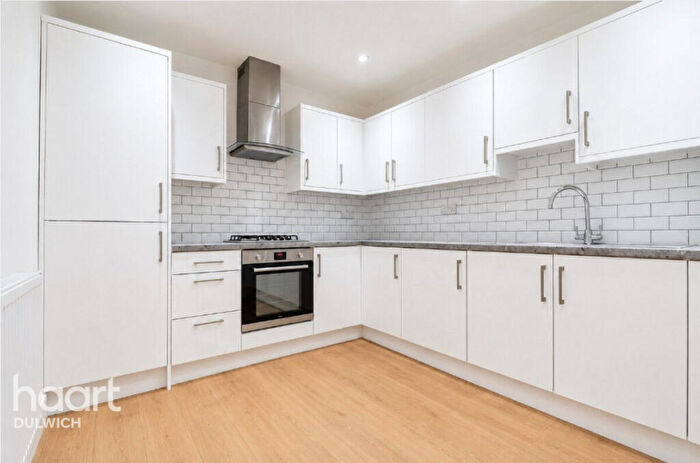 1 Bedroom Flat To Rent In Rushey Green, London, SE6