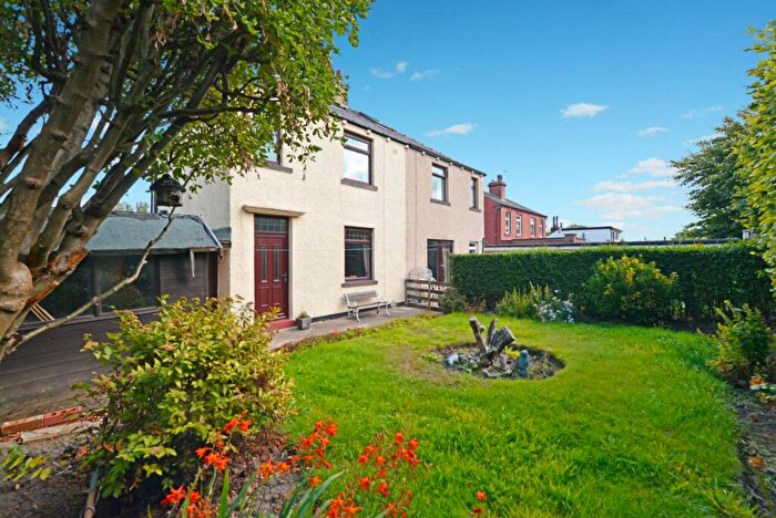 3 Bedroom Semi-Detached House For Sale In Whitehall Road, Wyke, Bradford, BD12