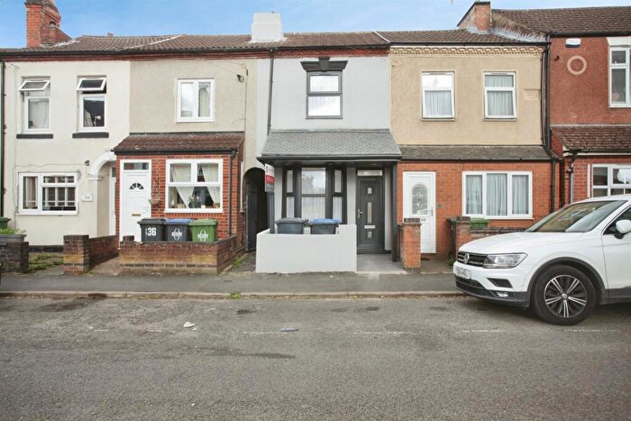 2 Bedroom Terraced House For Sale In Cambridge Street, Rugby, CV21