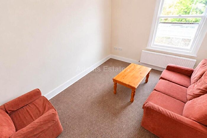 1 Bedroom Flat To Rent In London Road, Reading, RG1