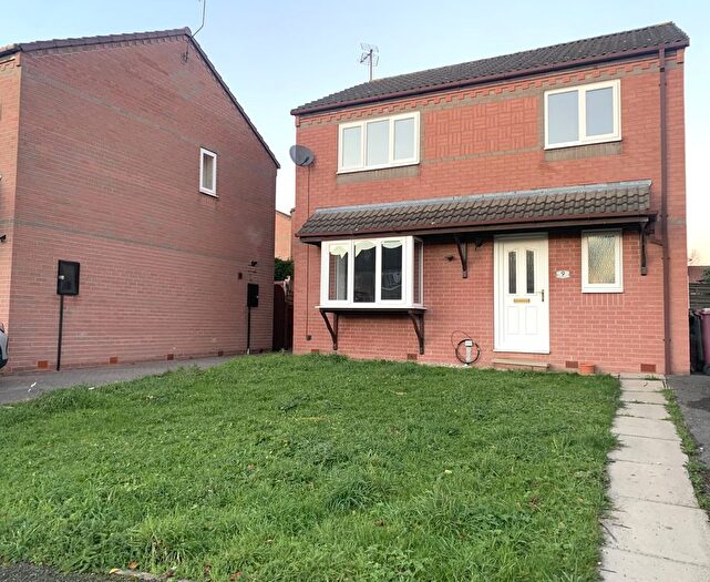 3 Bedroom Property To Rent In Severn Crescent, North Wingfield, Chesterfield, S42