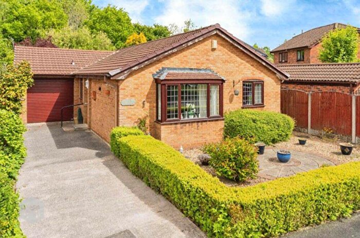 3 Bedroom Bungalow For Sale In Inglewood Close, Birchwood, Warrington, Cheshire, WA3