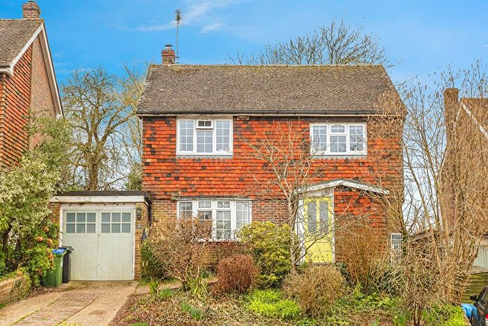 3 Bedroom Detached House For Sale In Grantham Bank, Barcombe, Lewes, BN8