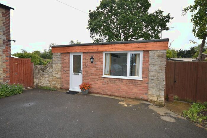 1 Bedroom Flat To Rent In The Flat, London Road, Milton Common, Thame, Oxfordshire, OX9