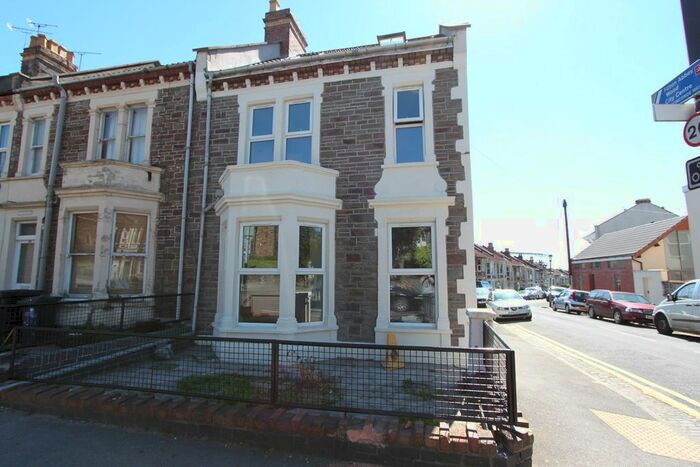 8 Bedroom Property To Rent In Gloucester Road, Horfield, Bristol, BS7