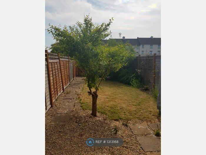 2 Bedroom Terraced House To Rent In Cerne Avenue, Gillingham SP8