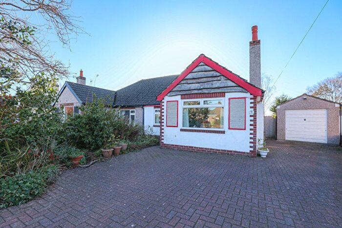 3 Bedroom Bungalow For Sale In Mattock Crescent, Torrisholme, Morecambe, LA4