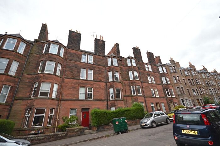 3 Bedroom Flat To Rent In Bellefield Avenue, West End, Dundee, DD1