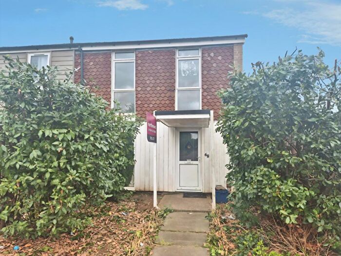 3 Bedroom Terraced House To Rent In Thorn Hill, Briar Hill, Northampton, NN4