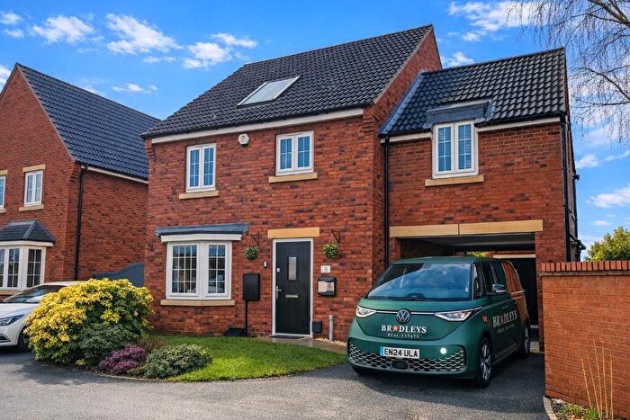 4 Bedroom Detached House For Sale In Derwent Drive, Doncaster, South Yorkshire, DN4