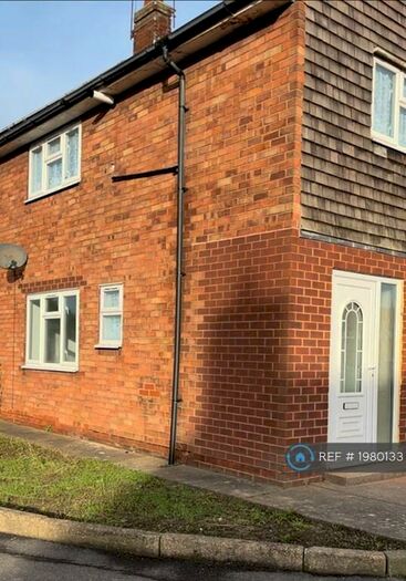 3 Bedroom Semi-Detached House To Rent In Meltonby Avenue, Hull, HU5