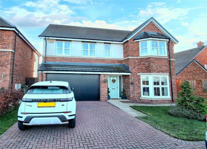 5 Bedroom Detached House For Sale In Yew Close, Yarm TS15