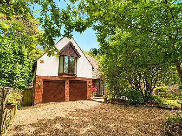 5 Bedroom Detached House For Sale In Ridgeway, Broadstone, BH18