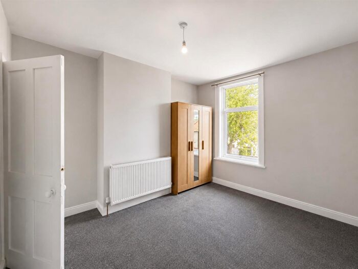 3 Bedroom Terraced House To Rent In Carnaby Road, Hillsborough, S6