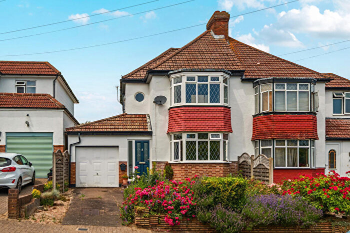 3 Bedroom Semi-Detached House For Sale In Hawthorn Drive, West Wickham, BR4