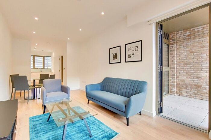 1 Bedroom Flat To Rent In Atlantis Avenue, London, E16