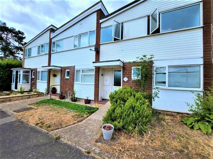 3 Bedroom Terraced House To Rent In Dolphin Crescent, Gosport, PO12
