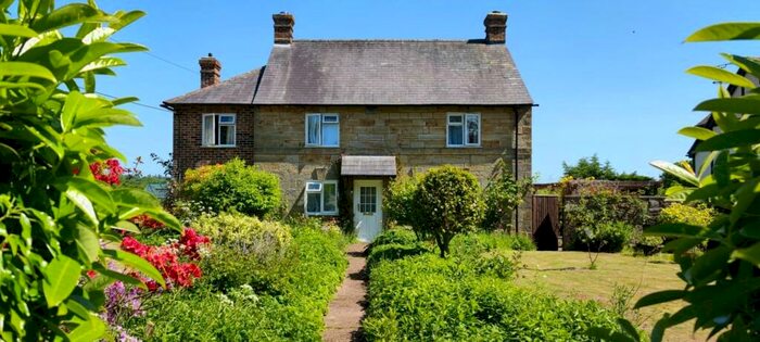 3 Bedroom Cottage For Sale In Tanyard Lane, Chelwood Gate, RH17