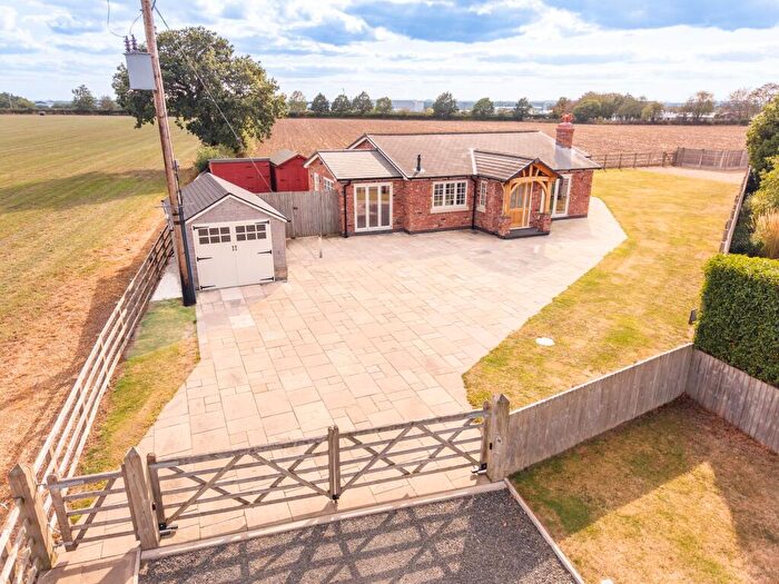 3 Bedroom Detached Bungalow For Sale In Church Street, Wincham, CW9