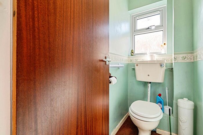 2 Bedroom Bungalow For Sale In Twiss Close, Diss, IP22