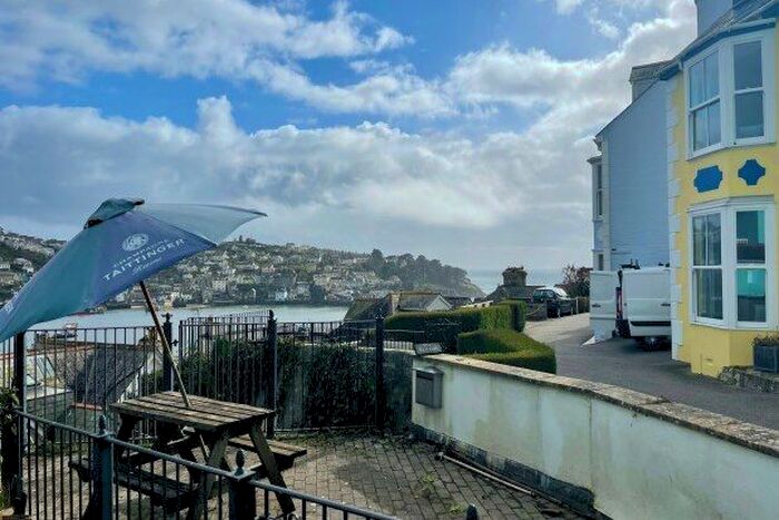 1 Bedroom Terraced House To Rent In Harbour View, Fowey, PL23