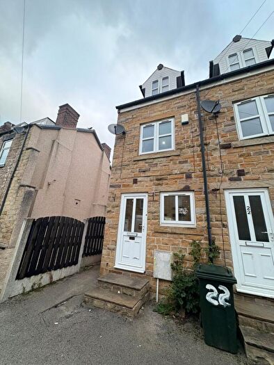 2 Bedroom Terraced House To Rent In Victoria Street, Darfield, S73