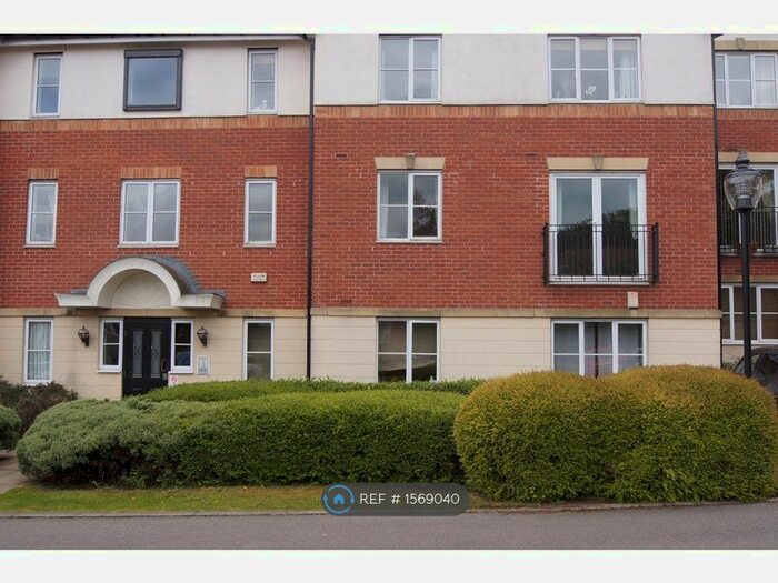 2 Bedroom Flat To Rent In Cross Gates, Leeds, LS15
