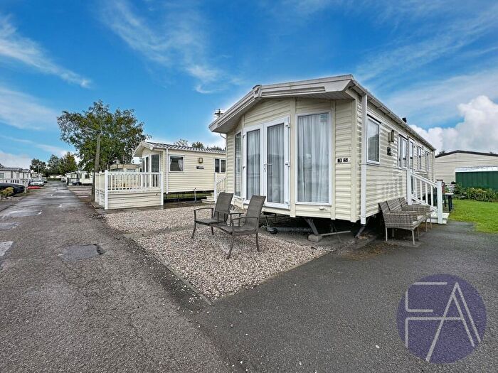 2 Bedroom Park Home For Sale In Southport New Road, Southport, Lancashire, PR9