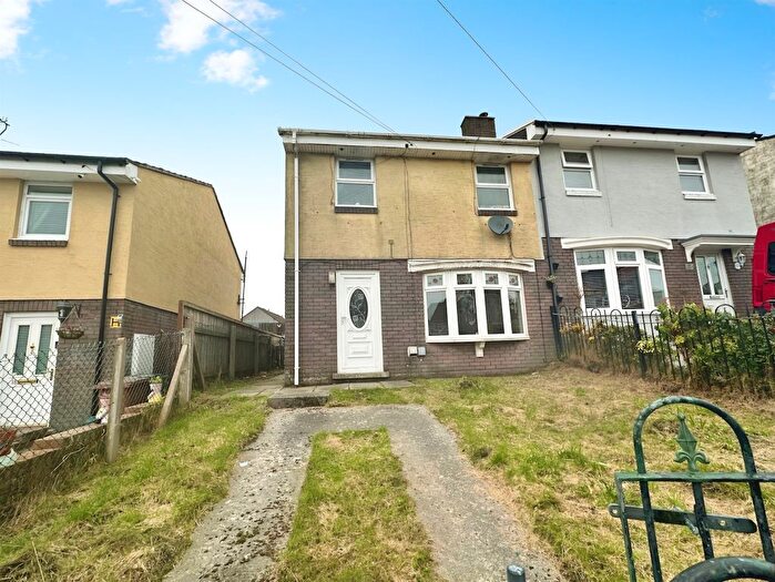 3 Bedroom Terraced House For Sale In Pen-Y-Dre, Rhymney, Tredegar, NP22