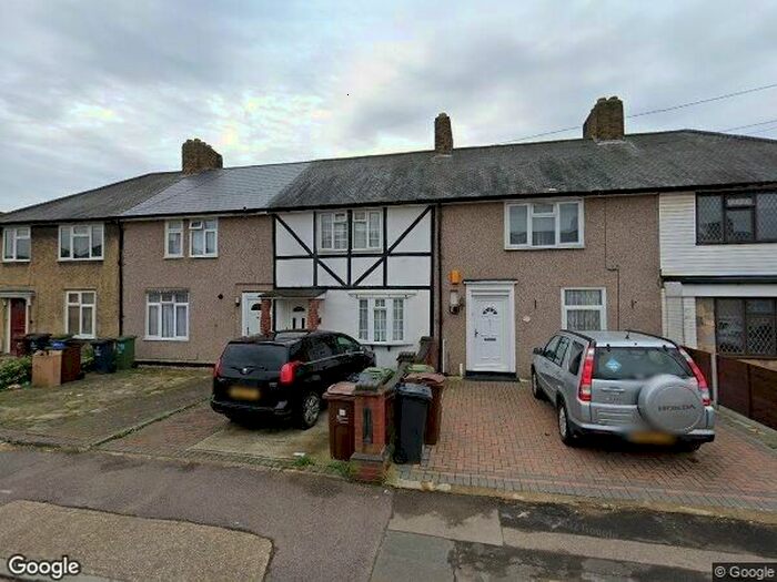 4 Bedroom Terraced House To Rent In Harrold Road, Dagenham, RM8