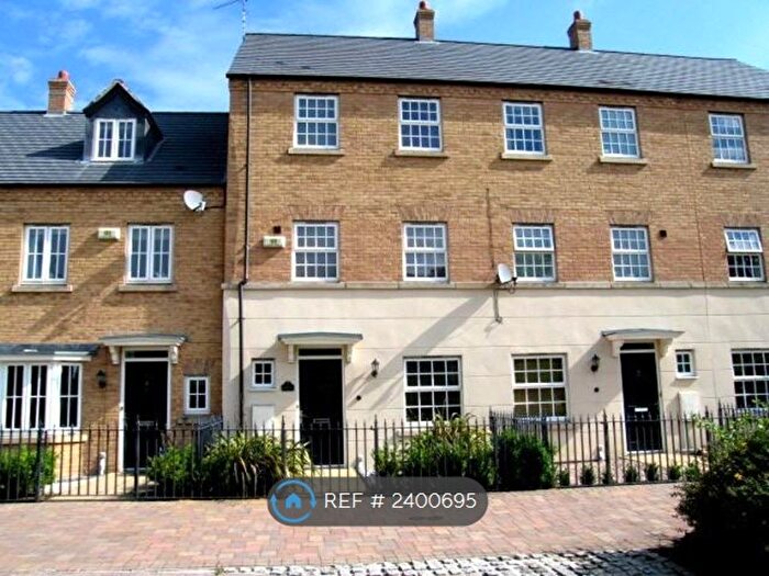 4 Bedroom Terraced House To Rent In Stonechat Road, Rugby, CV23