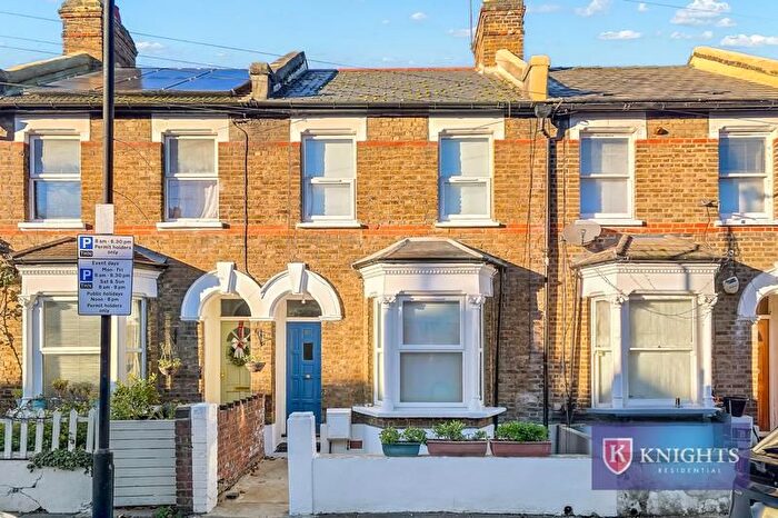 3 Bedroom Terraced House To Rent In Siddons Road, Tottenham, London, N17