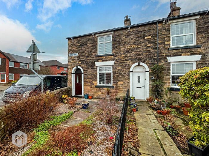 2 Bedroom Cottage For Sale In Pool Place, Bolton, Greater Manchester, BL1