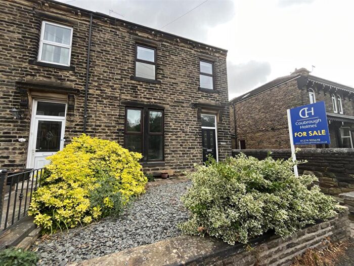 3 Bedroom End Of Terrace House For Sale In Booth Street, Cleckheaton, BD19