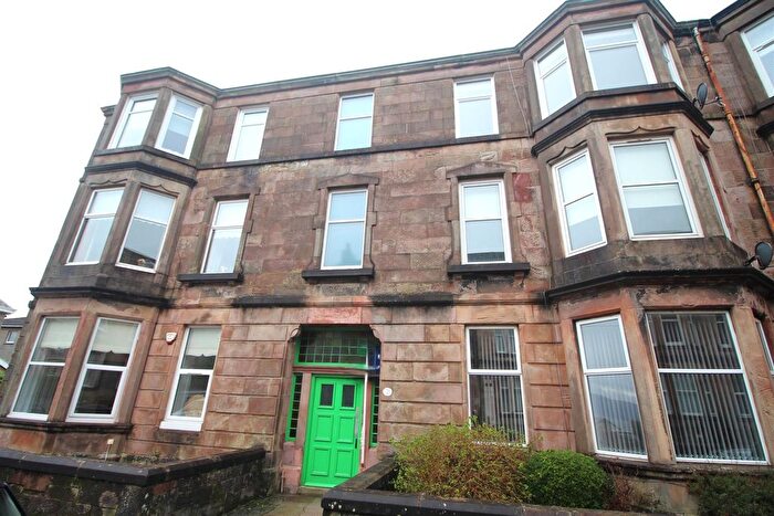 3 Bedroom Flat For Sale In Binnie Street, Gourock, PA19