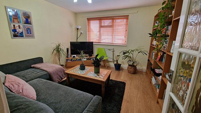 3 Bedroom Terraced House To Rent In Lacock Close, London, SW19