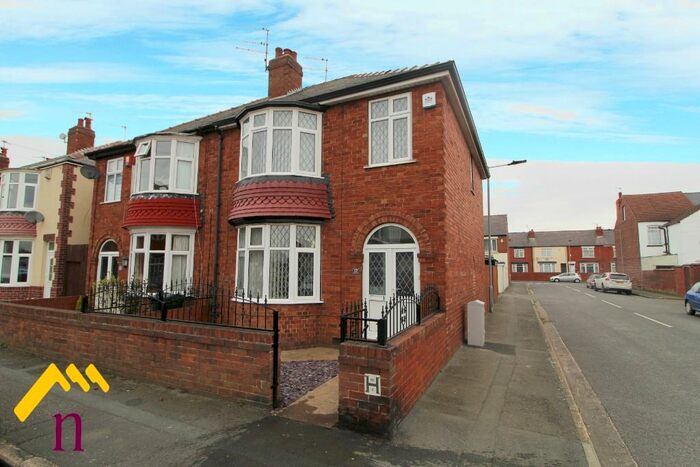 3 Bedroom Semi-Detached House To Rent In Wellington Grove, Bentley, Doncaster, DN5