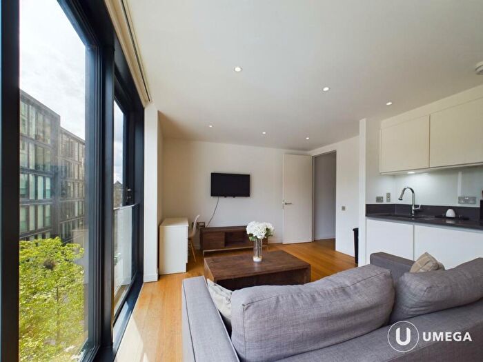 1 Bedroom Flat To Rent In Simpson Loan, Quartermile, Edinburgh, EH3