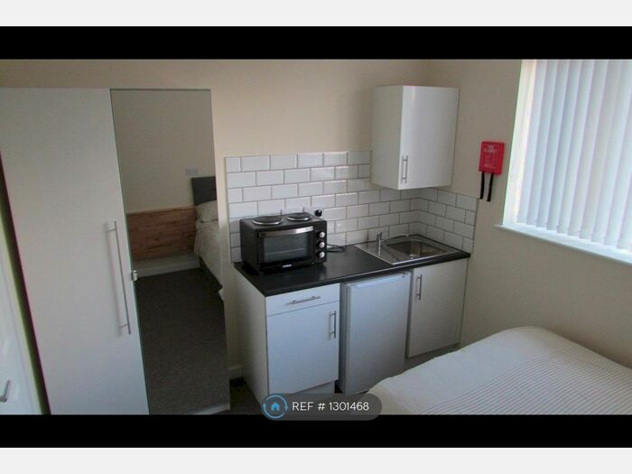 Studio To Rent In Room, Coventry, CV3