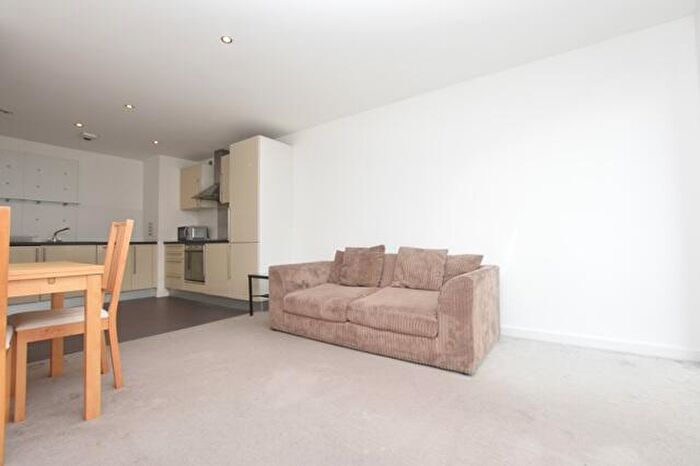 2 Bedroom Apartment To Rent In Draymans Court, Ecclesall Road, Sheffield, S11